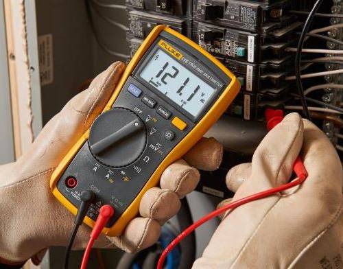 Fluke Multimeter 115/APAC True RMS